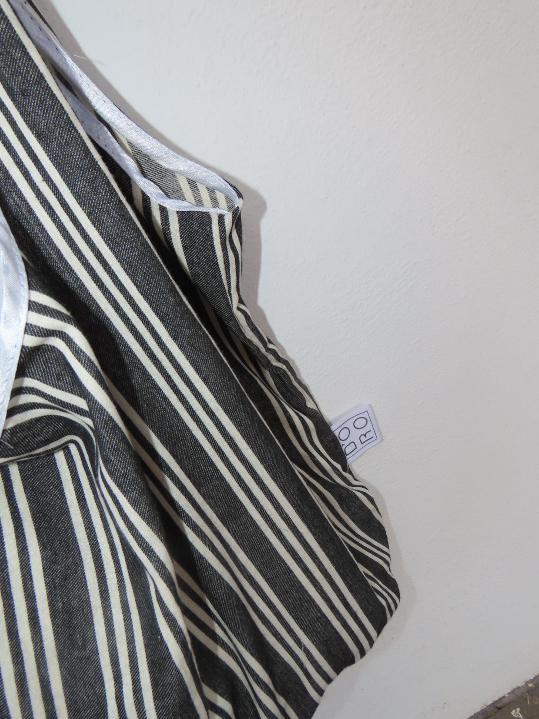 BLACK and WHITE STRIPES LINDOS BAG