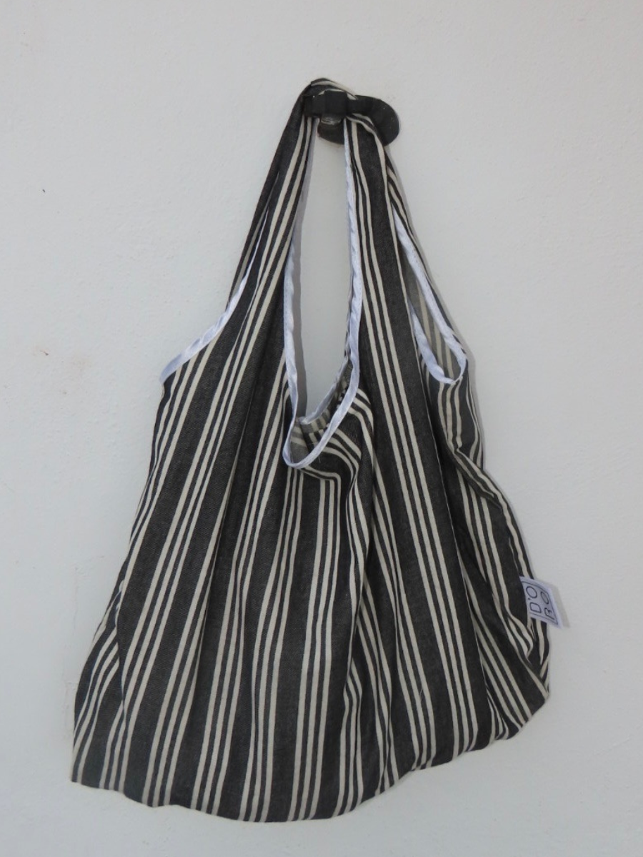 BLACK and WHITE STRIPES LINDOS BAG